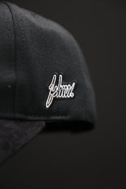 Stella Logo Snapback|  Black, Black, White  | FSHNS