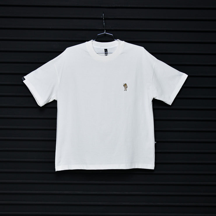 Small Loogo OVERSIZE tee | Vanilla  | Sapo Concho (Embroidered)