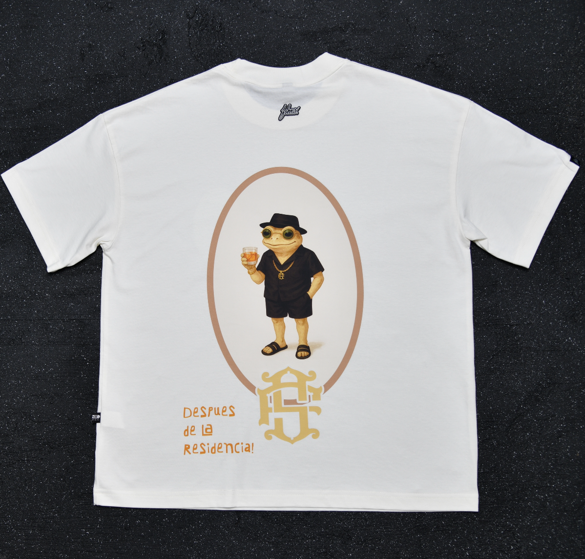 Concho Whisky Oversize tee | Vanilla , BLack | Sapo Concho Collection ...