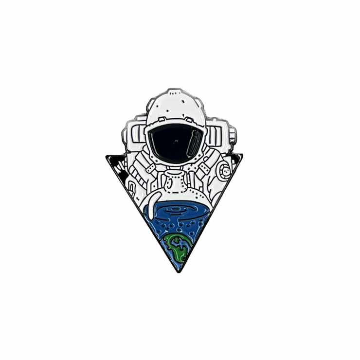 ASTRONAUT IN THE TRIANGULE | PP026| PINS PLANET